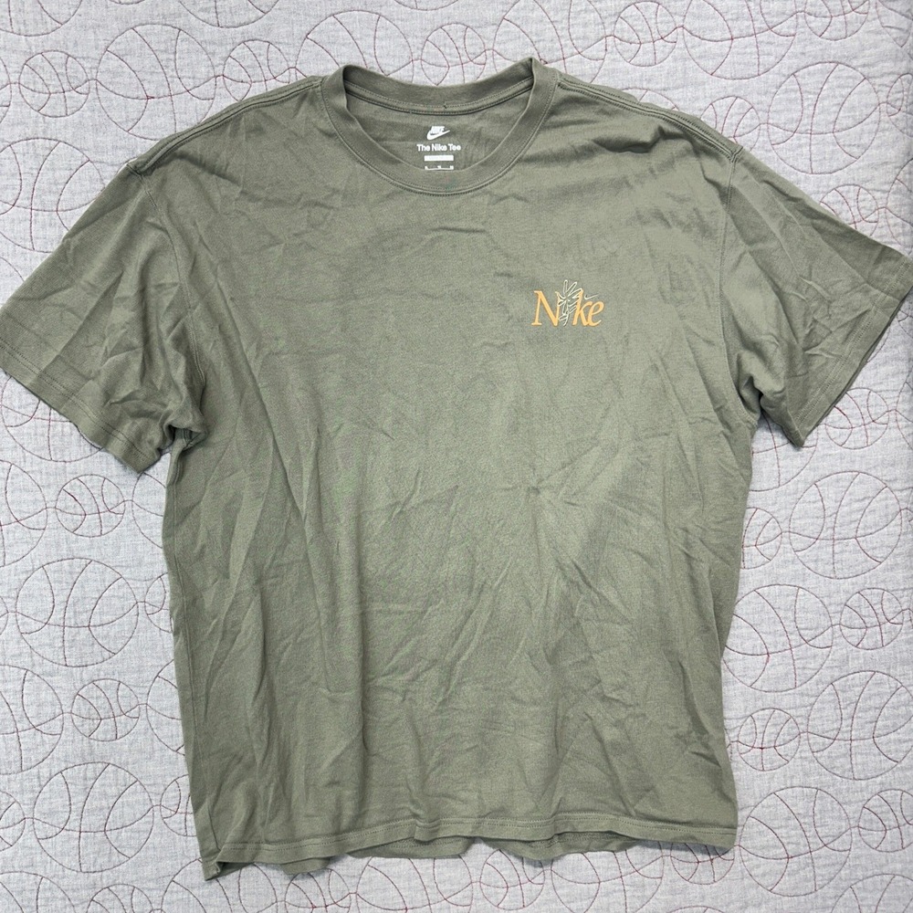 Nike T-Shirt Olive NSW Max90 Modal Heavy Weight Embroidered HJ0614-320 / Mens XL
